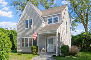 152 Tuckerman Ave, Middletown, RI 02842 - Photo 1