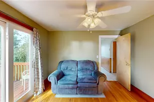 19 Paul St, Pawtucket, RI 02861 - Photo 16
