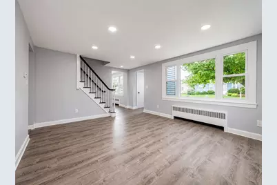 95 Ames Street, Pawtucket, RI 02861 - Photo 8