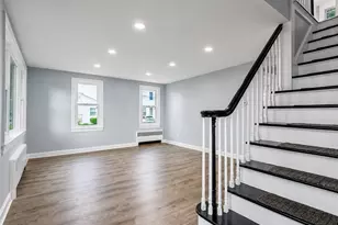 95 Ames St, Pawtucket, RI 02861 - Photo 10