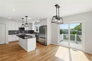 6 Teresa Ann Crossing, West Warwick, RI 02893 - Photo 4