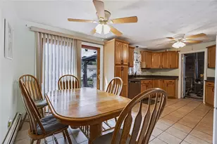 16 Marigold Dr, Warwick, RI 02889 - Photo 8