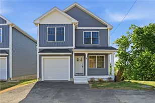 5 Teresa Ann Crossing, West Warwick, RI 02893 - Photo 34