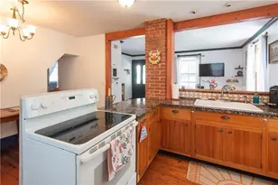26 Second St, Newport, RI 02840 - Photo 6