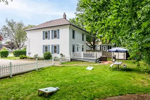 475 Woodruff Ave, South Kingstown, RI 02879 - Photo 2