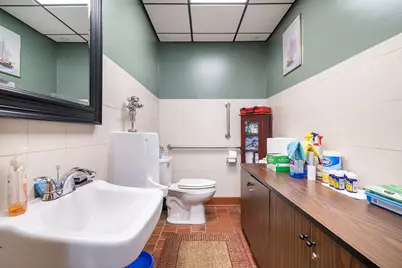 6595 Post Road, North Kingstown, RI 02852 - Photo 32