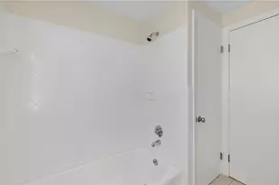 56 Fashion Dr, Warwick, RI 02886 - Photo 34