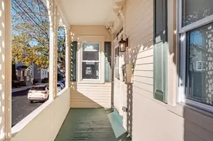 36 Dearborn St, Newport, RI 02840 - Photo 2