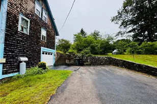 32 Hopkins Hollow Rd, Coventry, RI 02827 - Photo 6