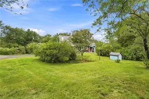 32 Hopkins Hollow Rd, Coventry, RI 02827 - Photo 4