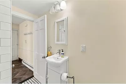 7 North Avenue #2, Providence, RI 02906 - Photo 18