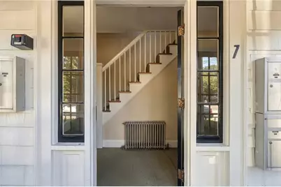 7 North Avenue #2, Providence, RI 02906 - Photo 24