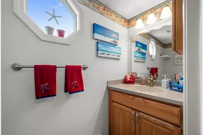 565 Quaker Lane #48, West Warwick, RI 02893 - Photo 18