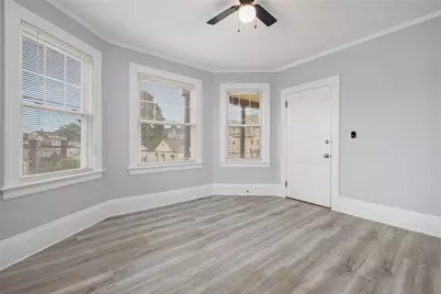 13 Chestnut Street, Cranston, RI 02910 - Photo 8