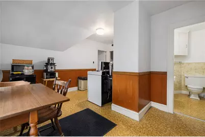 13 Chestnut Street, Cranston, RI 02910 - Photo 28
