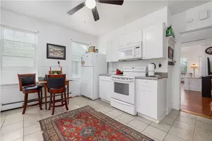 13 Chestnut St, Cranston, RI 02910 - Photo 16