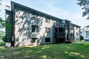 39 Kristee Cir, West Warwick, RI 02893 - Photo 4