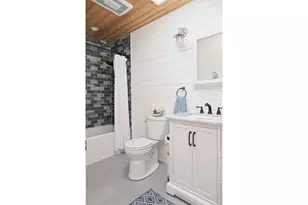 214 Charlotte Dr, Warwick, RI 02818 - Photo 18