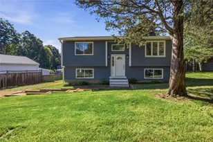 174 Ten Rod Rd, Exeter, RI 02822 - Photo 1