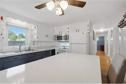 282 Ronald Avenue, Cumberland, RI 02864 - Photo 14