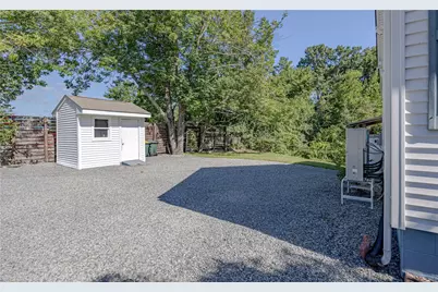 737 Putnam Pike, Smithfield, RI 02828 - Photo 12