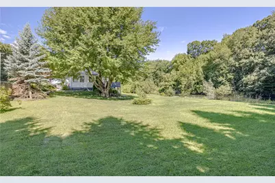 737 Putnam Pike, Smithfield, RI 02828 - Photo 10