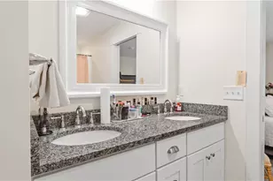 724 Centerville Rd, Warwick, RI 02886 - Photo 20