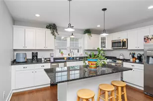 724 Centerville Rd, Warwick, RI 02886 - Photo 10