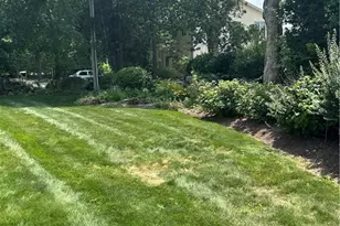 11 College Hill Rd, Warwick, RI 02886 - Photo 36