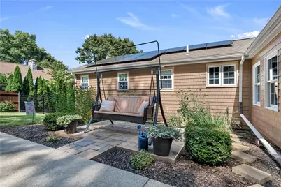 139 Ray Avenue, Woonsocket, RI 02895 - Photo 48