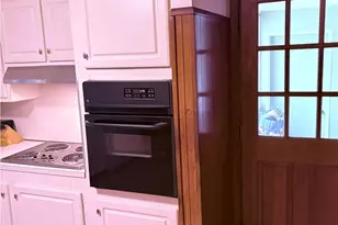 29 Dakota St, Providence, RI 02904 - Photo 6