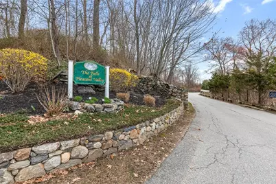 189 Delano Drive, North Kingstown, RI 02852 - Photo 2