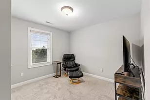189 Delano Dr, North Kingstown, RI 02852 - Photo 26