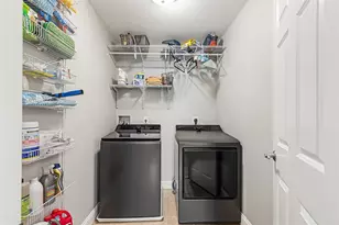189 Delano Dr, North Kingstown, RI 02852 - Photo 24