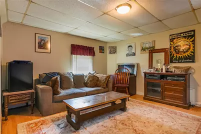 1340 Cranston Street, Cranston, RI 02920 - Photo 18