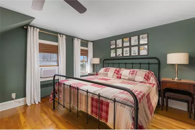 26 Gurney Street, East Providence, RI 02914 - Photo 20