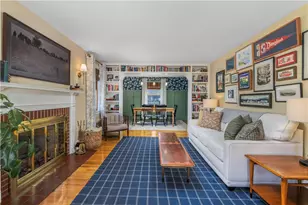 26 Gurney St, East Providence, RI 02914 - Photo 4