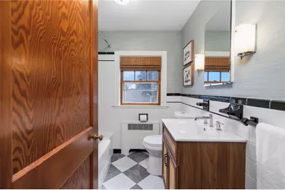 26 Gurney Street, East Providence, RI 02914 - Photo 32