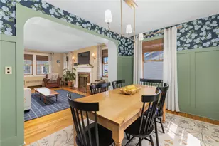 26 Gurney St, East Providence, RI 02914 - Photo 6