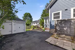 58 Hyland Ave, East Greenwich, RI 02818 - Photo 2