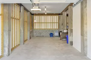 377 Atlantic Ave, Westerly, RI 02891 - Photo 38