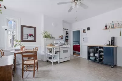 61 Douglas Avenue, Providence, RI 02908 - Photo 2