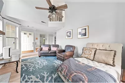 626 Smithfield Road #604, North Providence, RI 02904 - Photo 4
