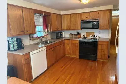 18 Barnold Street, West Warwick, RI 02893 - Photo 12