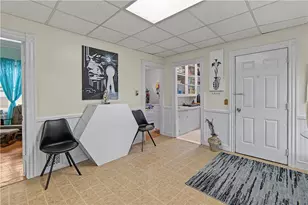 115 Woodward Rd, Providence, RI 02904 - Photo 6