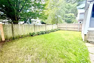 23 Potter St, Newport, RI 02840 - Photo 22