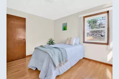 39 Gray Street, Providence, RI 02909 - Photo 16