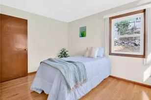 39 Gray St, Providence, RI 02909 - Photo 16