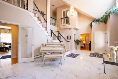 40 Suffolk Way, Lincoln, RI 02865 - Photo 8