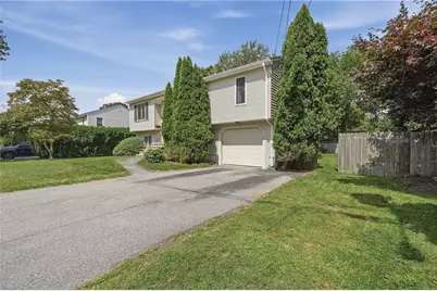 18 Lunn Street, East Providence, RI 02915 - Photo 34